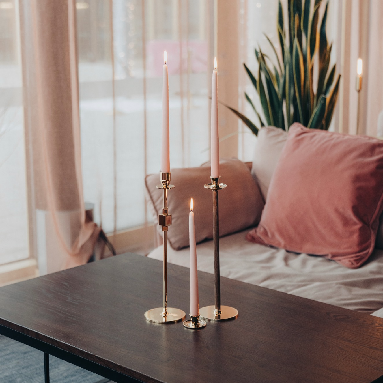 Candlestand, Alto Basso - B