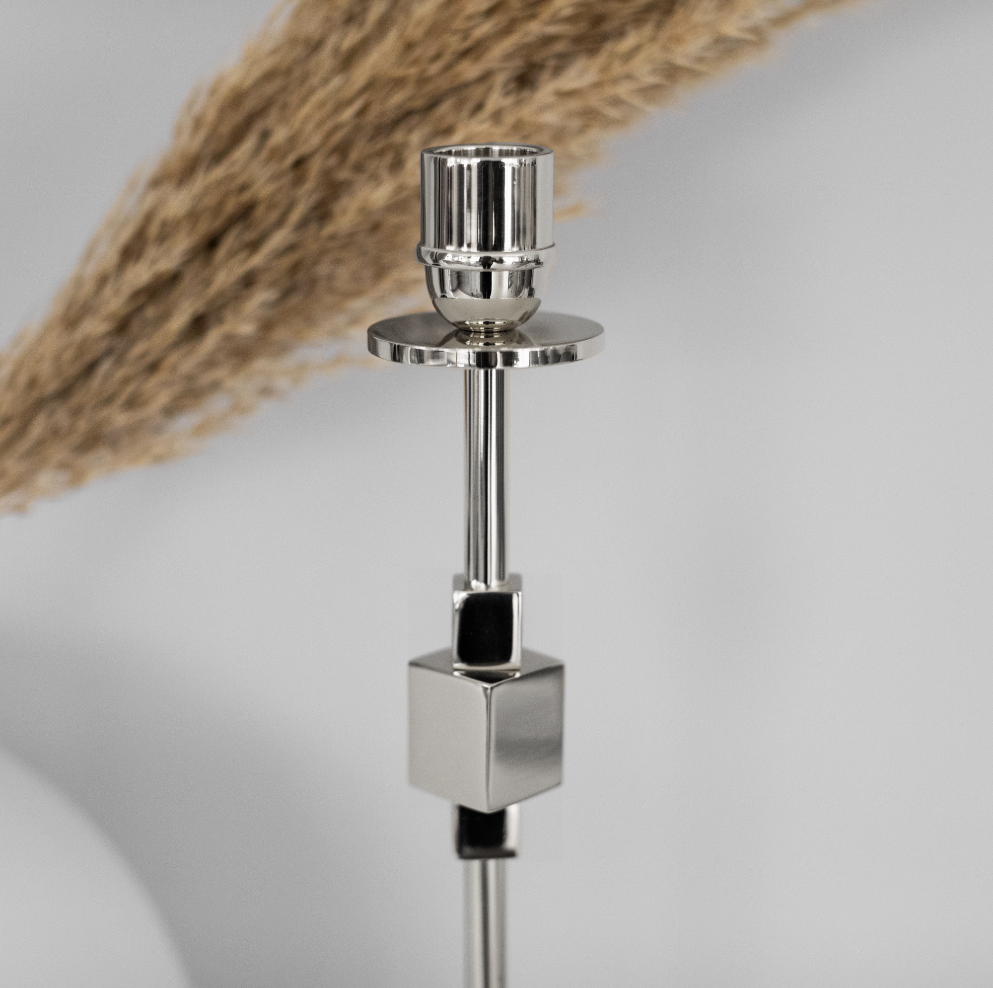 Candlestand, Como - NP