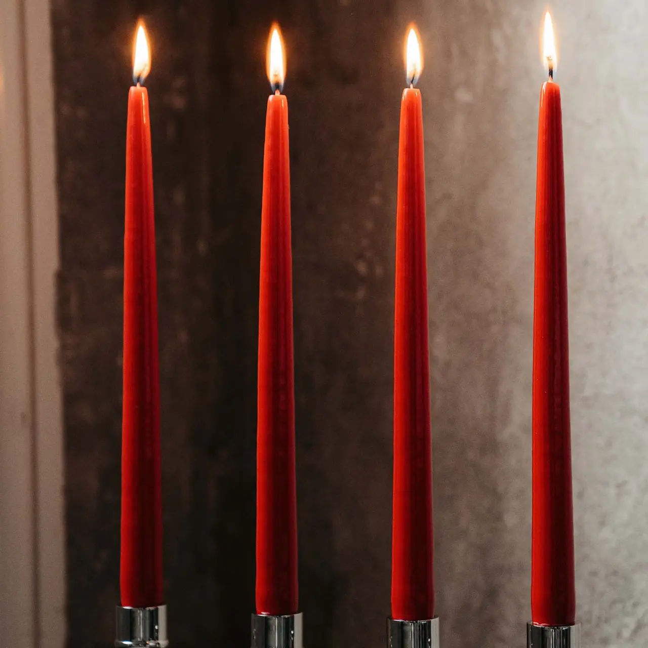 Mansion Candles - Red Gloss